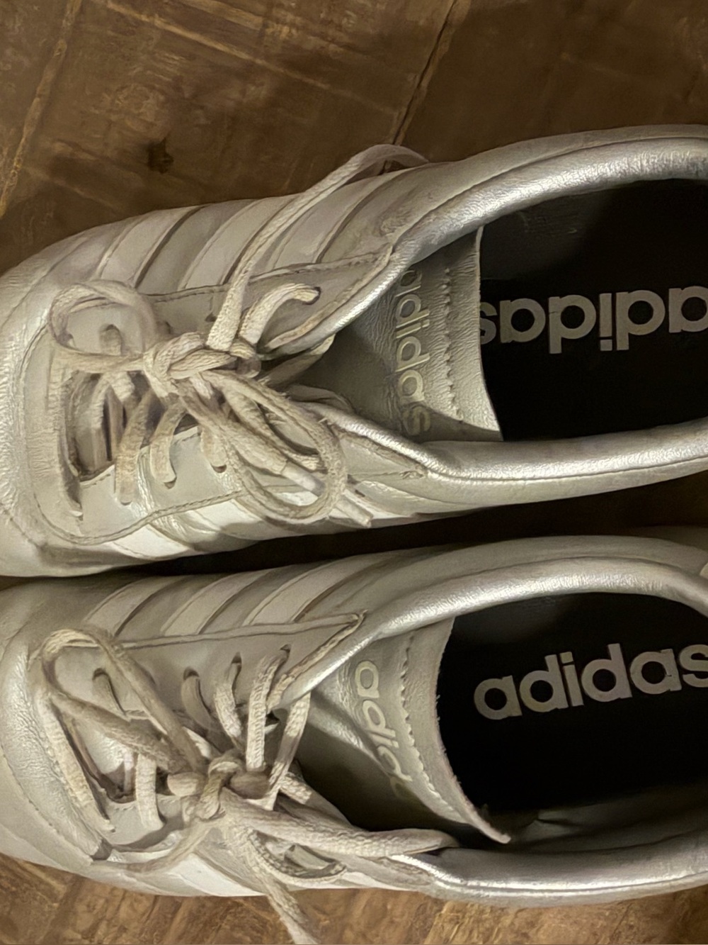 Silver adidas - Picture 3 of 4